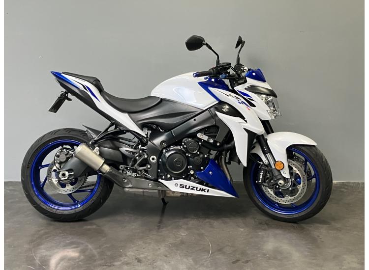 SUZUKI GSX-S 1000  DSN MOTOS 40