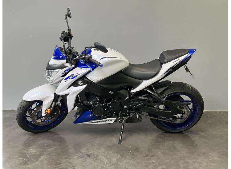 SUZUKI GSX-S 1000  DSN MOTOS 40