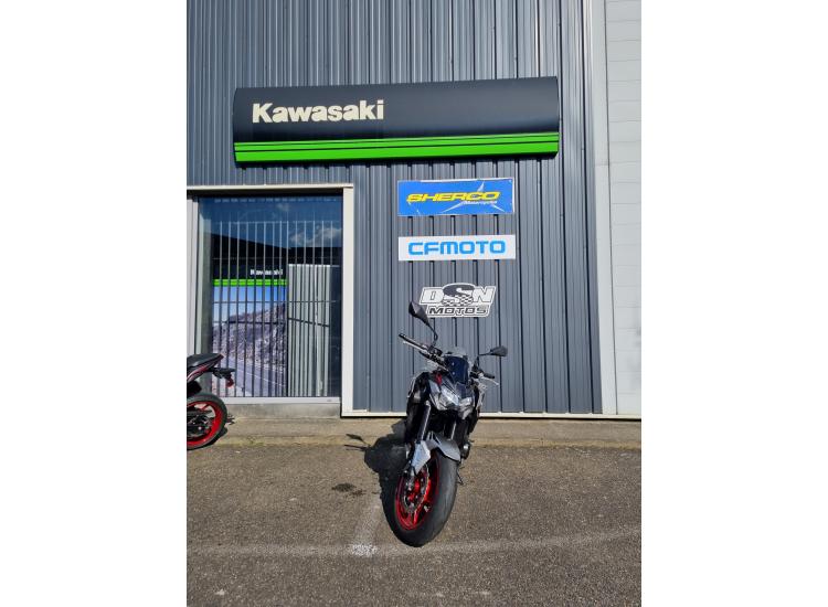 KAWAZAKI Z-900/ 164.74€/MOIS* / DSN MOTOS 40