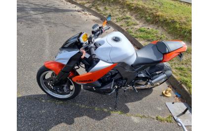 KAWASAKI Z 1000