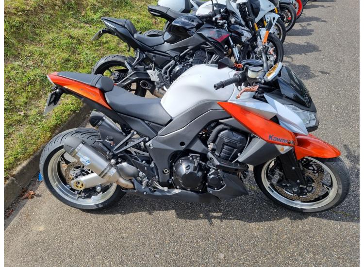 KAWASAKI / DSN MOTOS 40