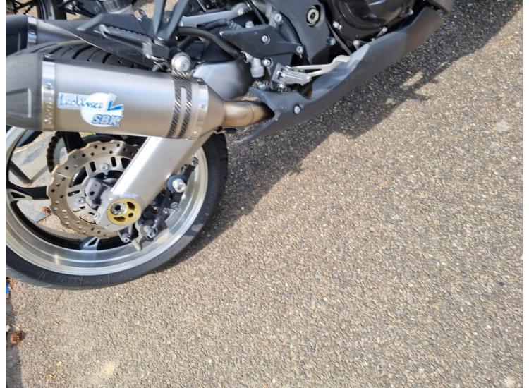 KAWASAKI / DSN MOTOS 40