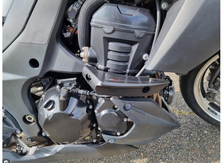 KAWASAKI / DSN MOTOS 40
