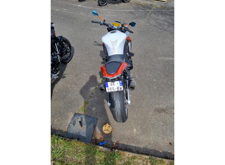 KAWASAKI / DSN MOTOS 40