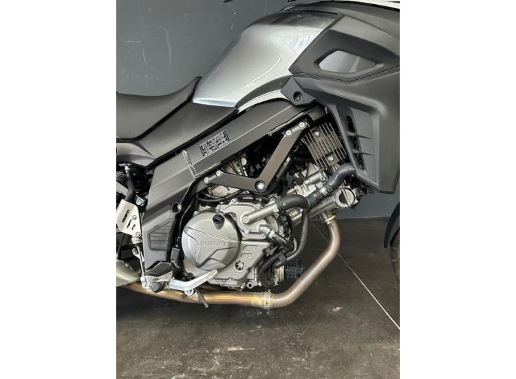 SUZUKI 650 DL / 124.57€/MOIS* / DSN MOTOS 40