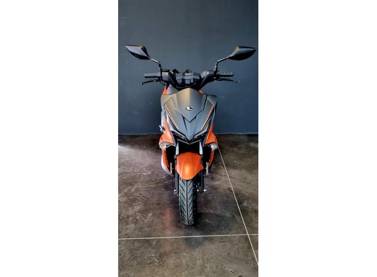 KYMCO SUPER 8 / 53.62€/MOIS* / DSN MOTOS 40