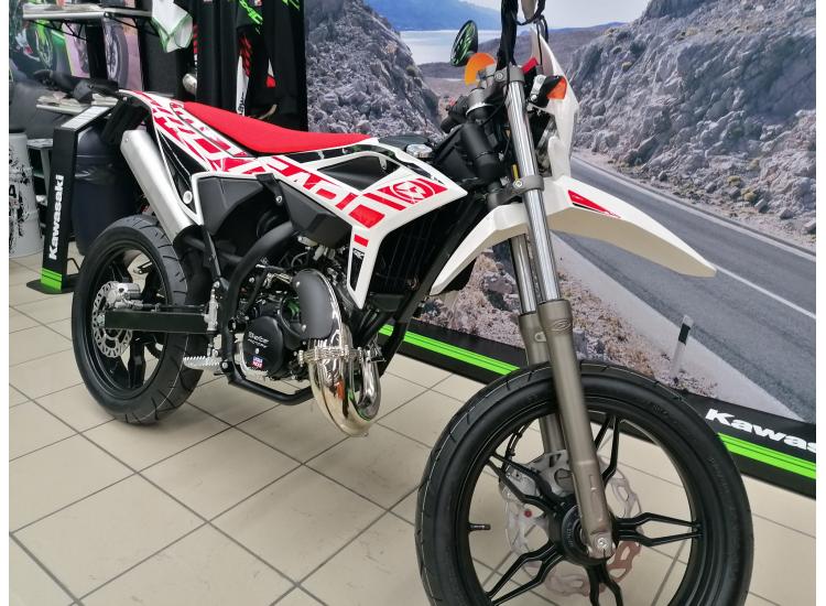 BETA RR MOTARD 50 / 64€ PAR MOIS / DSN MOTOS 40