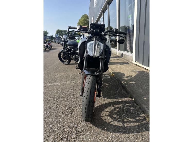 KTM 390 DUKE ABS/ 96.03€ / DSN Motos 40