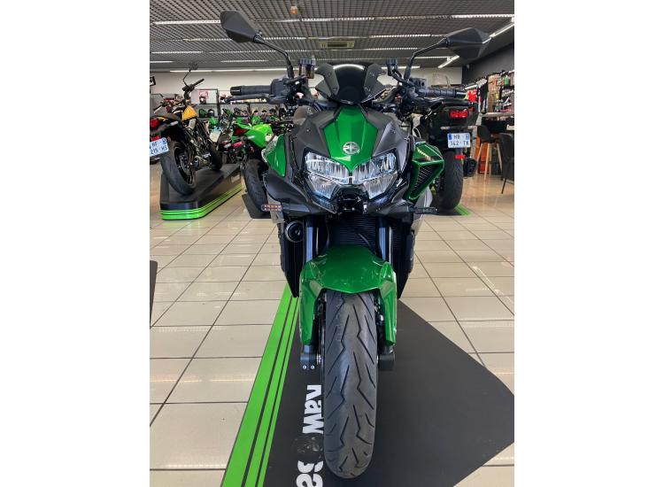 KAWASAKI ZH2  / 298.30€/MOIS* / DSN MOTOS 40
