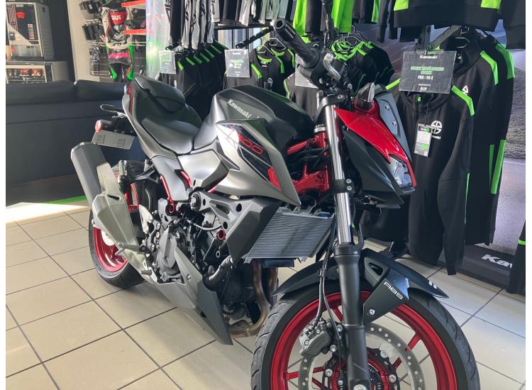 KAWASAKI Z500 SE / 125€ PAR MOIS / DSN MOTOS 40