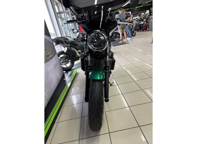 KAWASAKI Z 650 RS / 174.56 €/MOIS* / DSN MOTOS 40