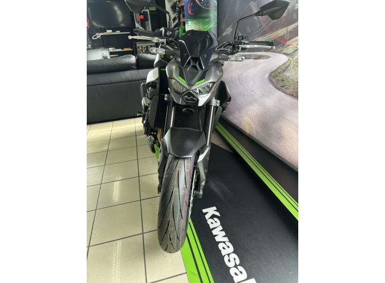 KAWASAKI Z900 2025  / 182.76 €/MOIS* / DSN MOTOS 40