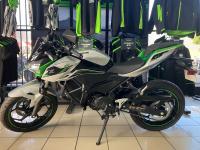 KAWASAKI Z E-1 électrique / 150€ PAR MOIS / DSN MOTOS 40