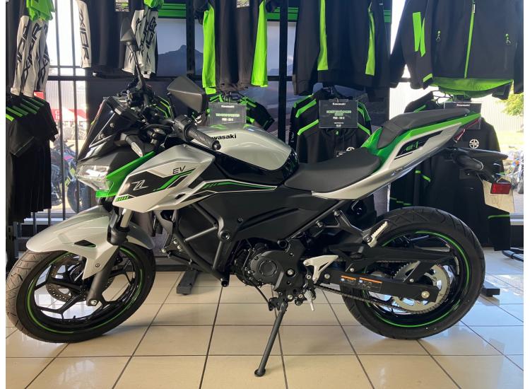 KAWASAKI Z E-1 électrique / 150€ PAR MOIS / DSN MOTOS 40