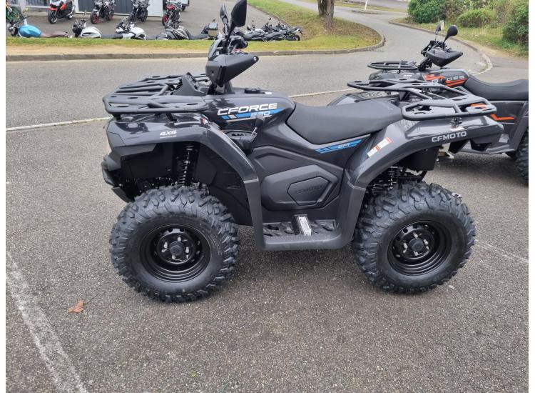 CF MOTO CFORCE 520