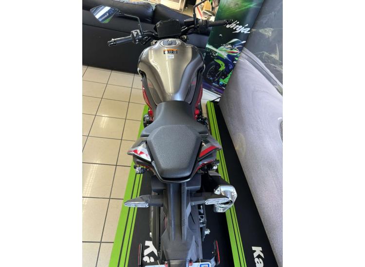 KAWASAKI z900 70kw  / 177.73€/MOIS* / DSN MOTOS 40