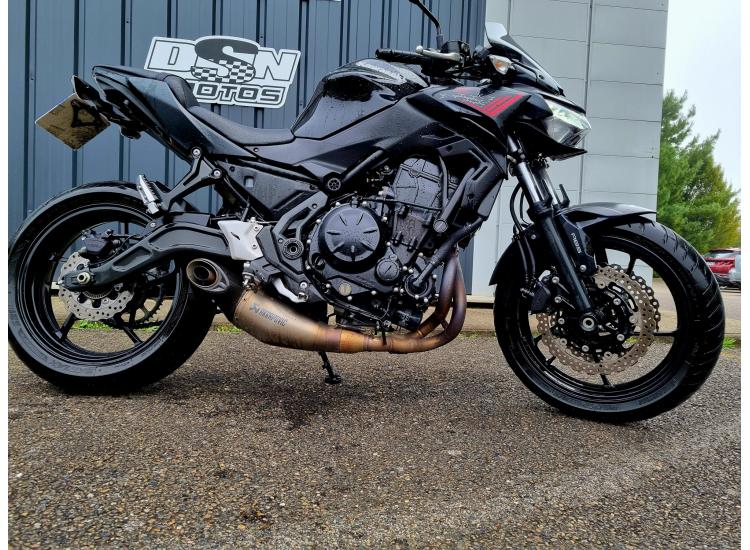KAWAZAKI Z650 / 128€/MOIS* / DSN MOTOS 40