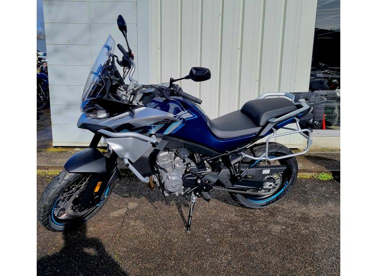 CF MOTO 800 MT Sport+ / 157.11€/mois / DSN MOTOS 40 