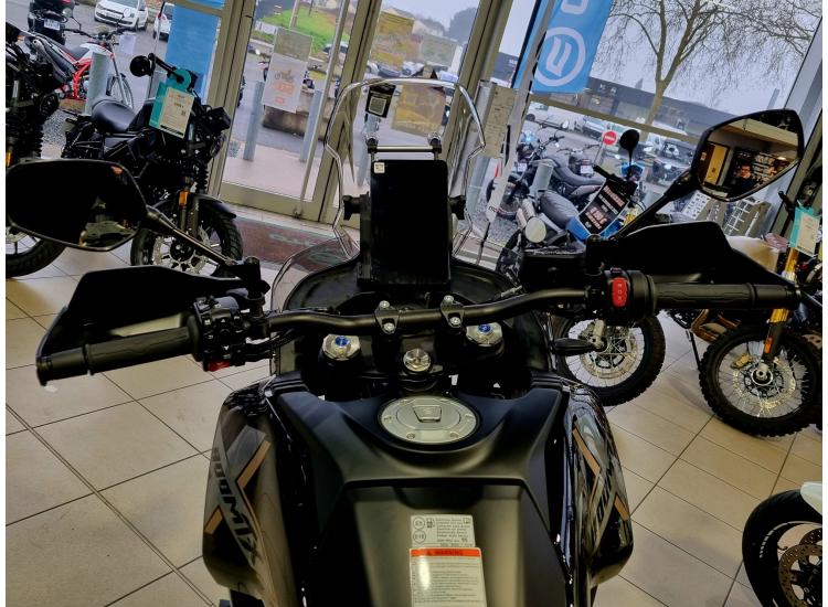 CF MOTO 800 MTX  / 166.95€/MOIS* / DSN MOTOS 40