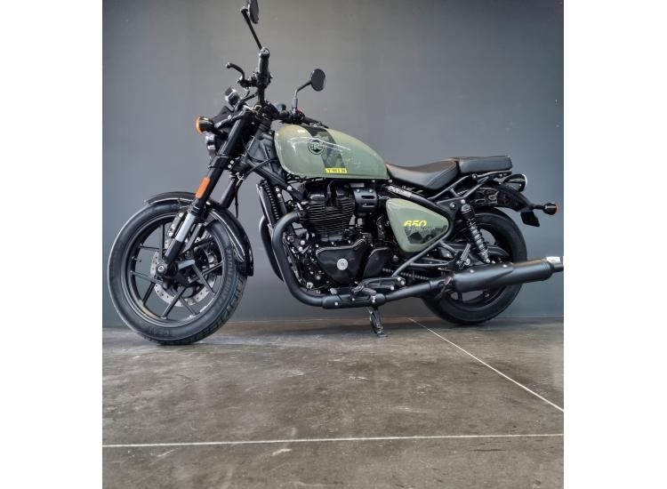 ROYAL ENFIELD SHOTGUN 650 / DSN MOTOS 40