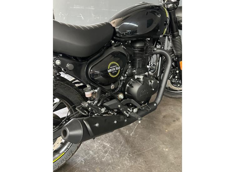 ROYAL ENFIELD HNTR 350 REBEL BLACK