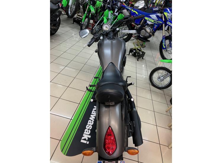 VICTORY 1731 GUNNER / DSN MOTOS 40