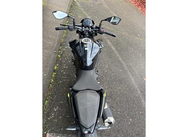 KAWASAKI Z400  / 133.89€/MOIS* / DSN MOTOS 40