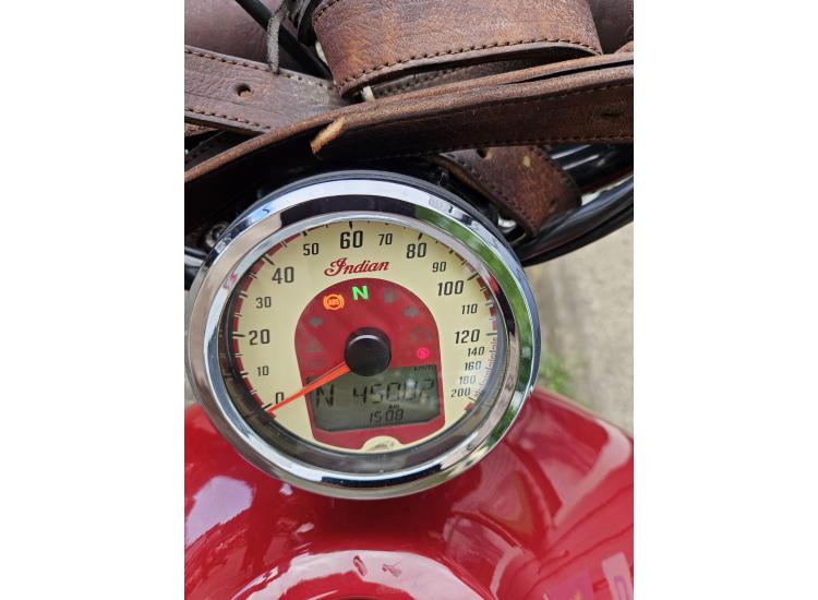 INDIAN SCOUT 1133 / 183.19€/MOIS* / DSN MOTOS 40