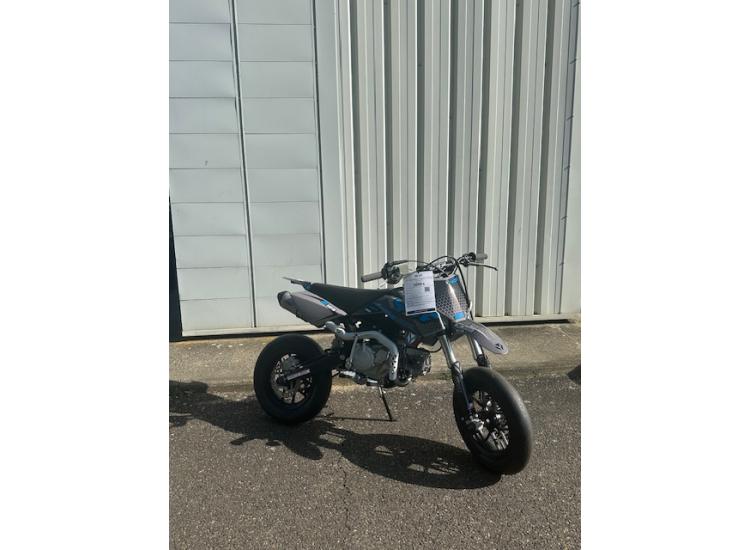 YCF 125 SUPERMOTARD / DSN MOTOS 40